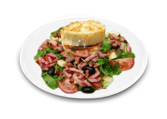 Salade, tomates cerises, toast de ch�vre calient�, lardons grill�s.
